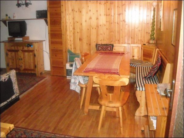 Bilocale in Vendita a Fiumalbo, zona Faidello, 75'000€, 54 m², arredato, con Box