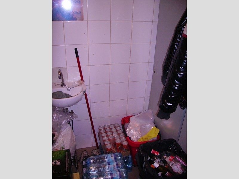 Attività commerciale in Vendita a Montale, 80'000€, 60 m², arredato