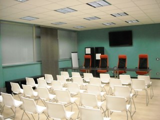 Ufficio in Affitto a Pistoia, zona Nespolo, 15 m², arredato