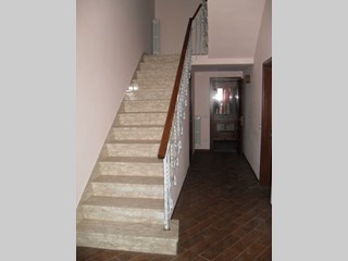 Casa Indipendente in Vendita a Prato, zona Prato Est, 600'000€, 152 m², con Box