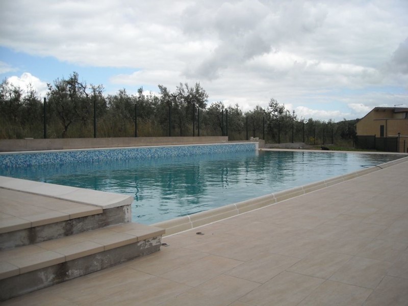 Villa bifamiliare in Vendita a Serravalle Pistoiese, zona Baco, 1'000'000€, 220 m², con Box