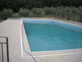 Villa bifamiliare in Vendita a Serravalle Pistoiese, zona Baco, 1'000'000€, 220 m², con Box