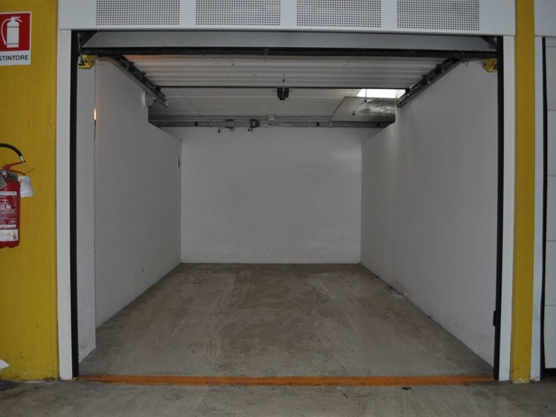 Casa Indipendente in Vendita a Camaiore, zona Lido Di Camaiore, 820'000&euro;, 110 m², arredato, con Box