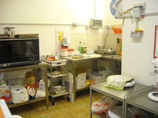 Attività commerciale in Vendita a Montemurlo, 80'000€, 125 m², arredato