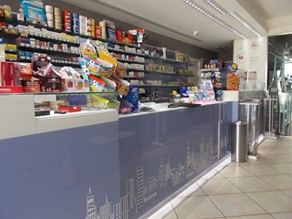 Attività commerciale in Vendita a Monsummano Terme, zona le case, 160'000€, 55 m², arredato