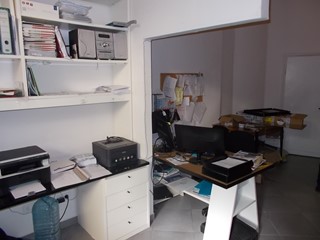 Attività commerciale in Vendita a Vernio, 45'000€, 35 m², arredato