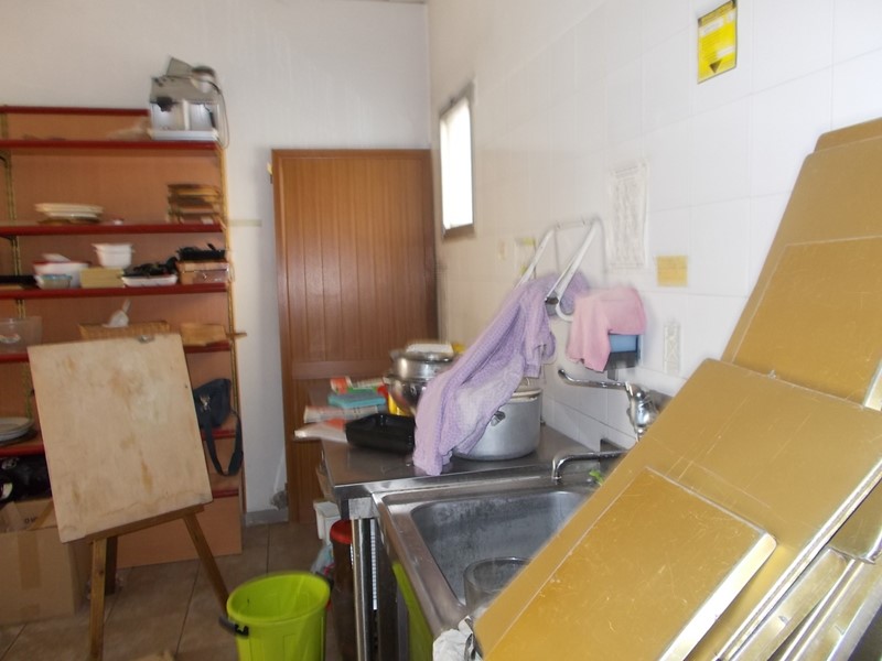 Immobile commerciale in Vendita a Quarrata, zona Centro, 170'000&euro;, 130 m²