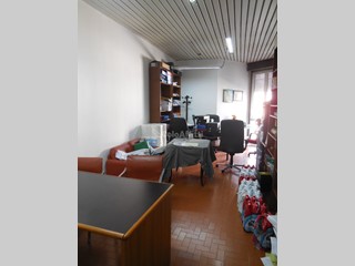 Ufficio in Affitto a Napoli, zona Mercato, 350€, 25 m², arredato