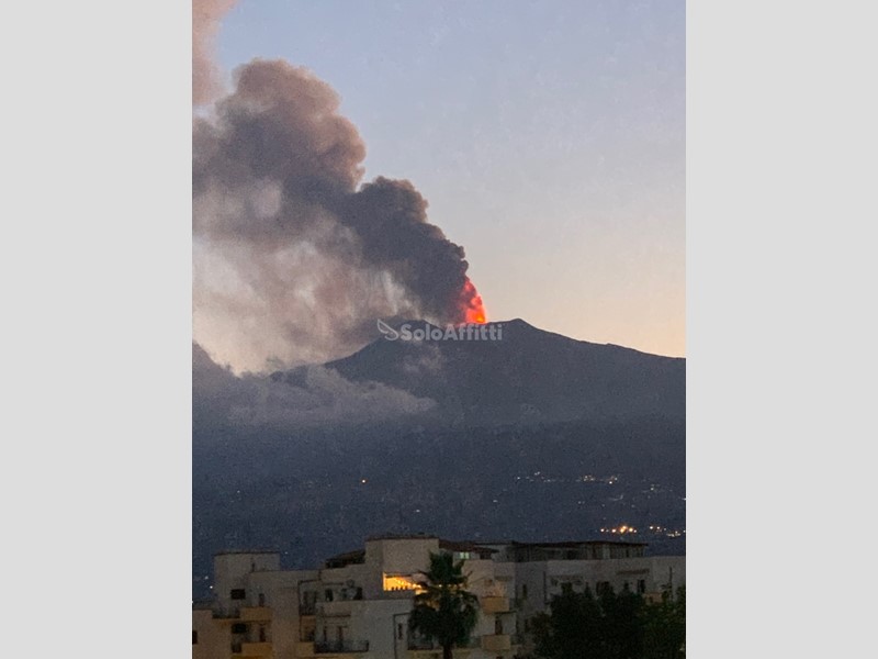 Monolocale in Affitto a Giardini Naxos, zona Recanati, 30 m², arredato