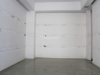 Capannone in Affitto a Sciacca, 100 m²