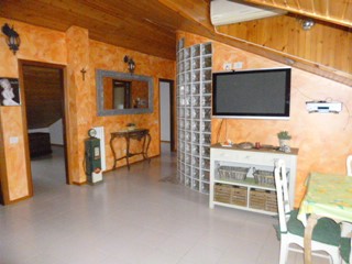 Appartamento in Vendita a Serra San Quirico, 59'000€, 100 m², arredato