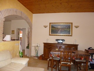 Appartamento in Vendita a Jesi, 165'000€, 75 m², con Box