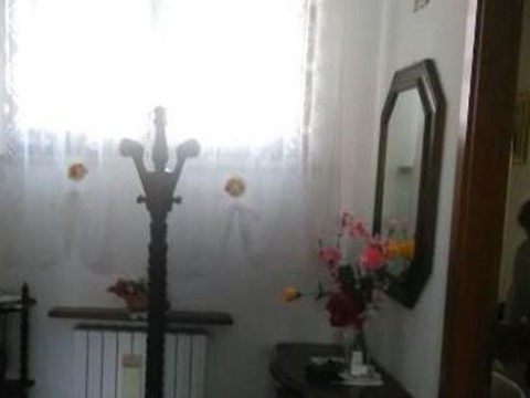 Appartamento in Vendita a Jesi, zona MONTE TABOR, 119'000&euro;, 95 m², con Box