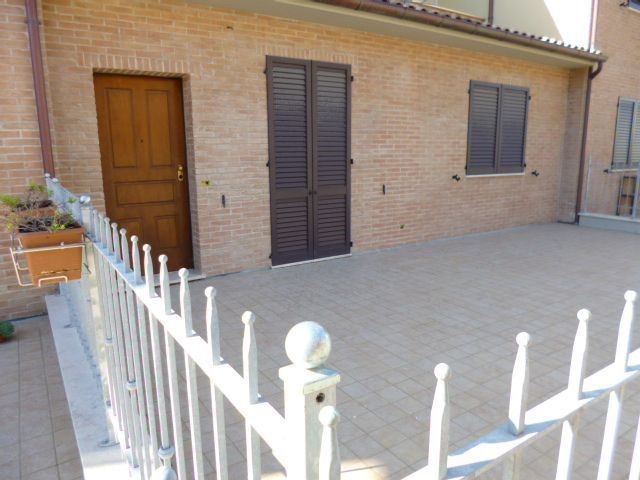 Appartamento in Vendita a Castelbellino, 190'000€, , con Box