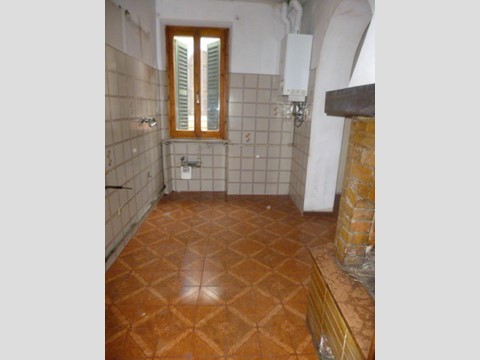 Appartamento in Vendita a Jesi, 160'000&euro;, 135 m²