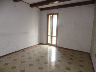 Appartamento in Vendita a Jesi, 160'000&euro;, 135 m²