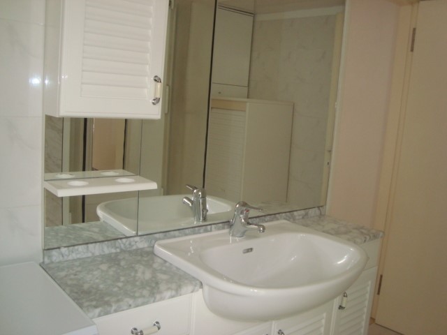 Trilocale in Vendita a Jesi, 95'000&euro;, 55 m²