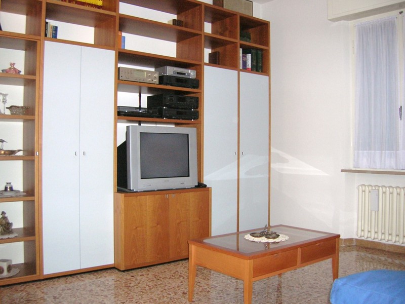 Quadrilocale in Vendita a Jesi, 105'000&euro;, 80 m², con Box