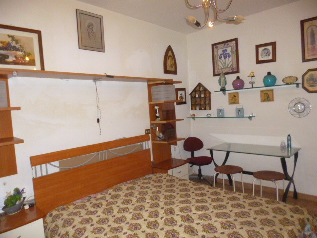 Trilocale in Vendita a Jesi, 65'000&euro;, 55 m²