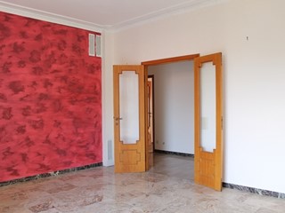 Appartamento in Vendita a Jesi, 230'000&euro;, 110 m², con Box