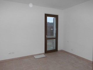 Bilocale in Vendita a Jesi, zona MONTE TABOR, 90'000&euro;, 45 m², con Box
