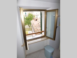 Appartamento in Vendita a Jesi, zona CENTRO STORICO, 120'000&euro;, 
