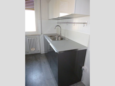 Appartamento in Vendita a Jesi, 168'000&euro;, 135 m², con Box