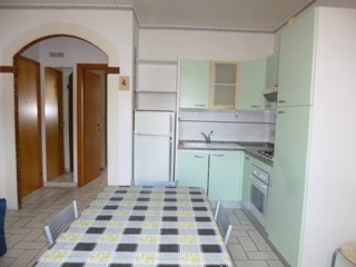 Trilocale in Vendita a Jesi, 65'000&euro;, 45 m², arredato