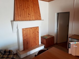 Casa Semi Indipendente in Vendita a Castelplanio, zona Macine-borgo Loreto, 38'000€, 100 m²