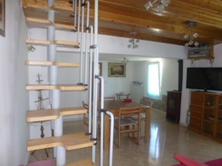 Villa in Vendita a Jesi, 140'000€, 75 m², con Box