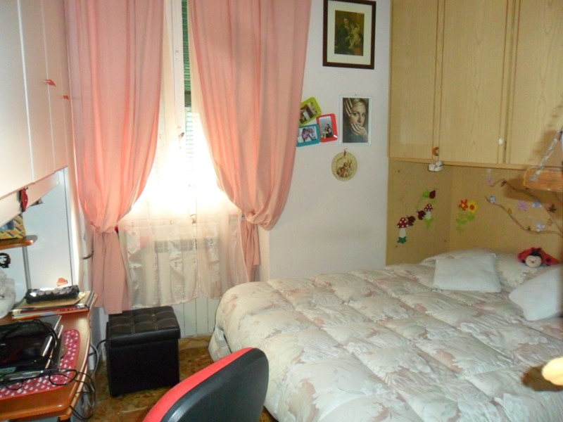 Casa Indipendente in Vendita a Sarzana, 350'000&euro;, 132 m²