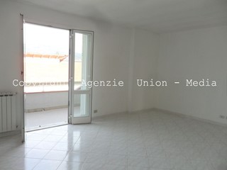 Quadrilocale in Vendita a Santo Stefano di Magra, 220'000€, 100 m², con Box