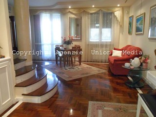 Casa Indipendente in Vendita a Santo Stefano di Magra, 278'000€, 140 m²