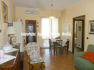 Quadrilocale in Vendita a Luni, zona Luni Mare, 150'000€, 75 m²