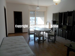 Quadrilocale in Vendita a Luni, zona Luni Mare, 180'000€, 90 m²