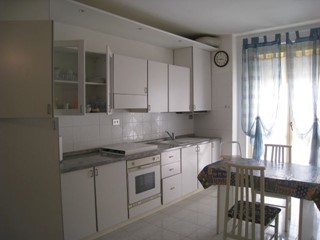 Monolocale in Vendita a Ameglia, 100'000&euro;, 36 m², arredato
