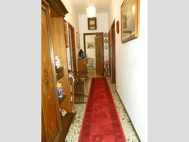 Quadrilocale in Vendita a Sarzana, 230'000&euro;, 80 m²