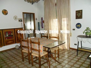 Appartamento in Vendita a Arcola, zona Romito Magra, 210'000€, 200 m²