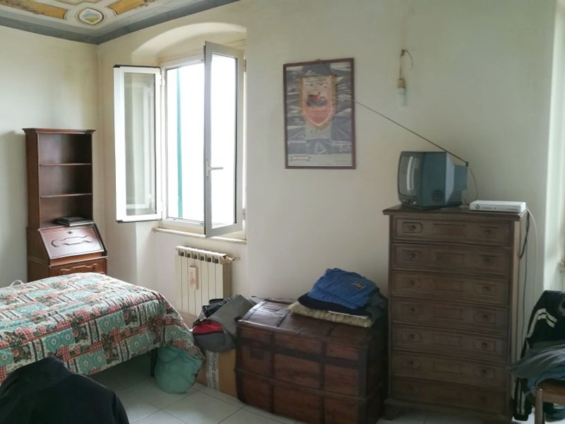 Casa Indipendente in Vendita a Castelnuovo Magra, 150'000€, 140 m²