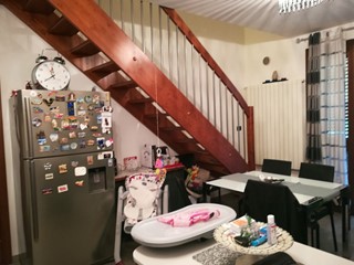 Quadrilocale in Vendita a Santo Stefano di Magra, 175'000€, 90 m², con Box