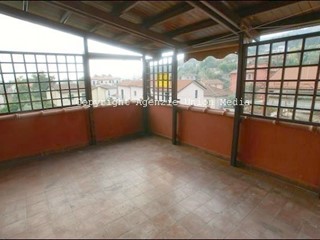 Appartamento in Vendita a Ameglia, 165'000&euro;, 100 m²