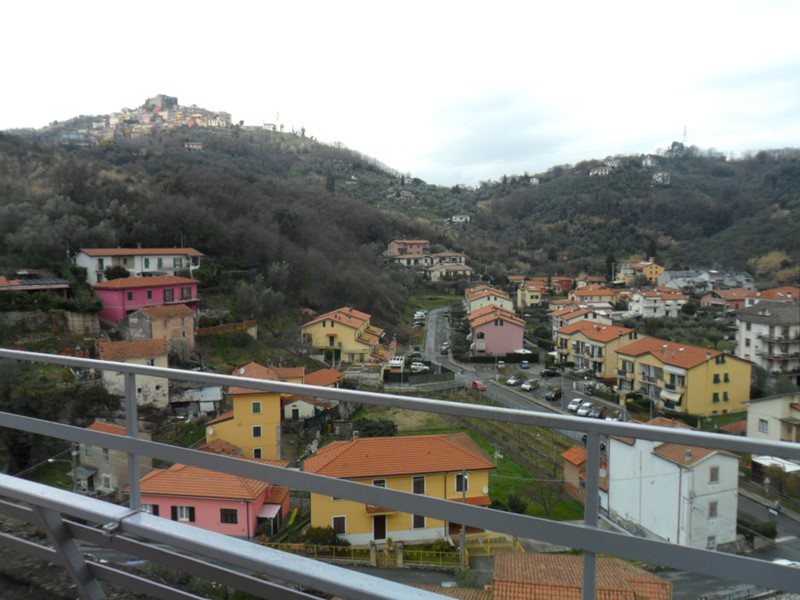 Quadrilocale in Vendita a Arcola, zona Romito Magra, 180'000€, 75 m², con Box