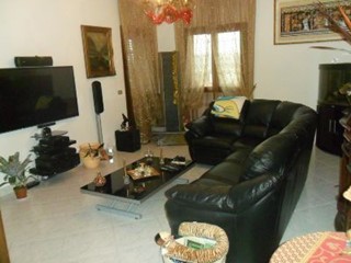 Quadrilocale in Vendita a Santo Stefano di Magra, 299'000€, 130 m², con Box