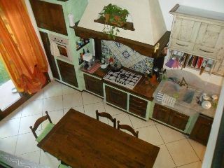 Casa Indipendente in Vendita a Sarzana, 650'000&euro;, 130 m², con Box