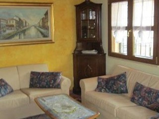 Casa Indipendente in Vendita a Sarzana, 580'000&euro;, 200 m²