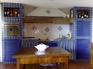 Casa Indipendente in Vendita a Sarzana, 270'000&euro;, 100 m², arredato, con Box