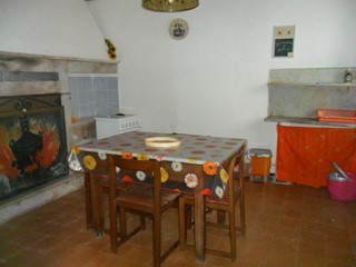 Bilocale in Vendita a Castelnuovo Magra, 150'000€, 32 m², arredato