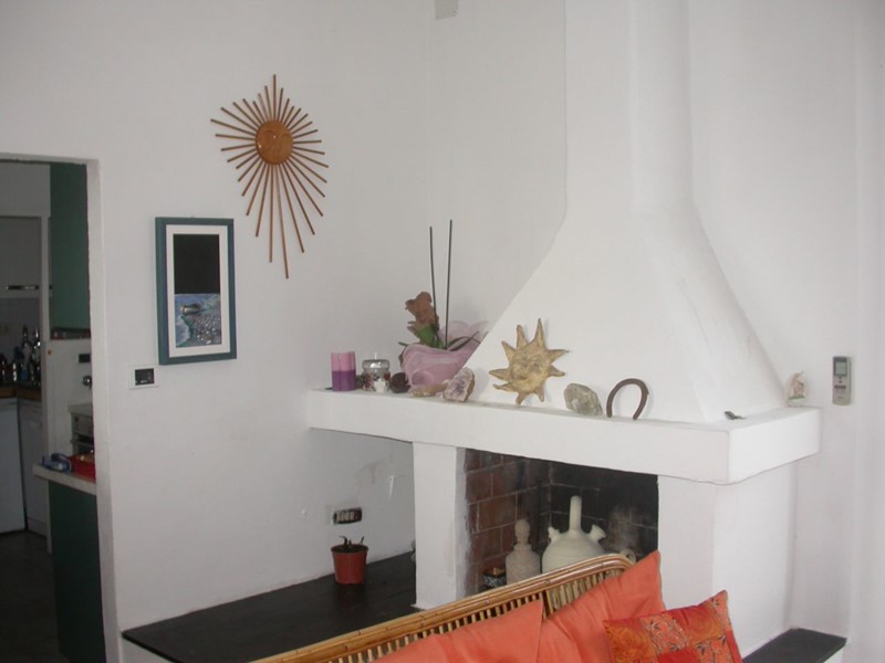 Casa Indipendente in Vendita a Ameglia, 200'000&euro;, 70 m²