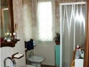 Casa Indipendente in Vendita a Sarzana, 360'000&euro;, 120 m²