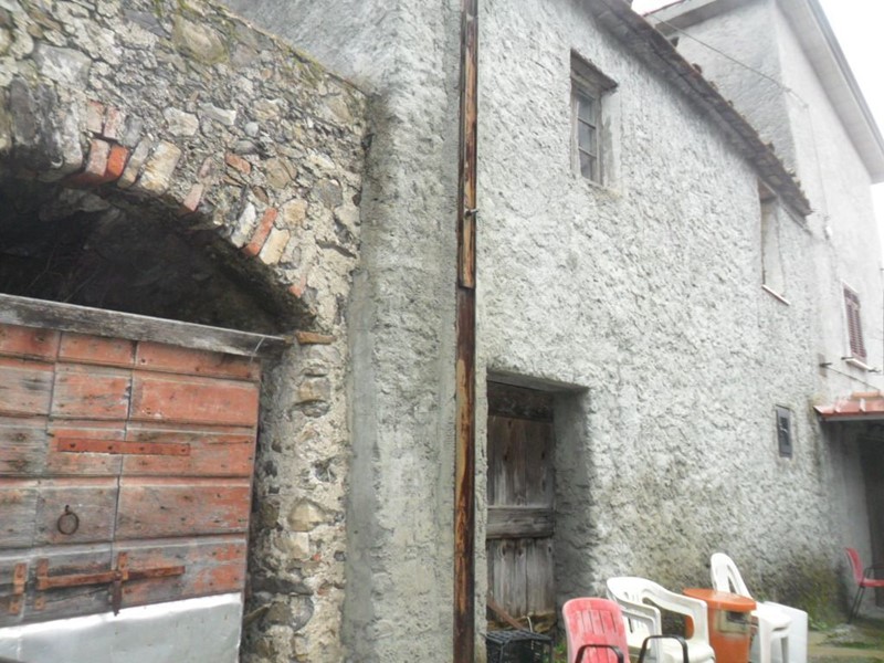 Casa Indipendente in Vendita a Sarzana, 130'000&euro;, 80 m²